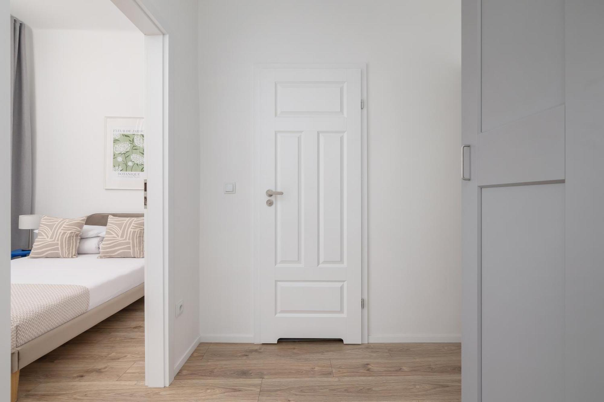 2 Bedroom Apartment - Dluga 65 Kraków Exteriör bild